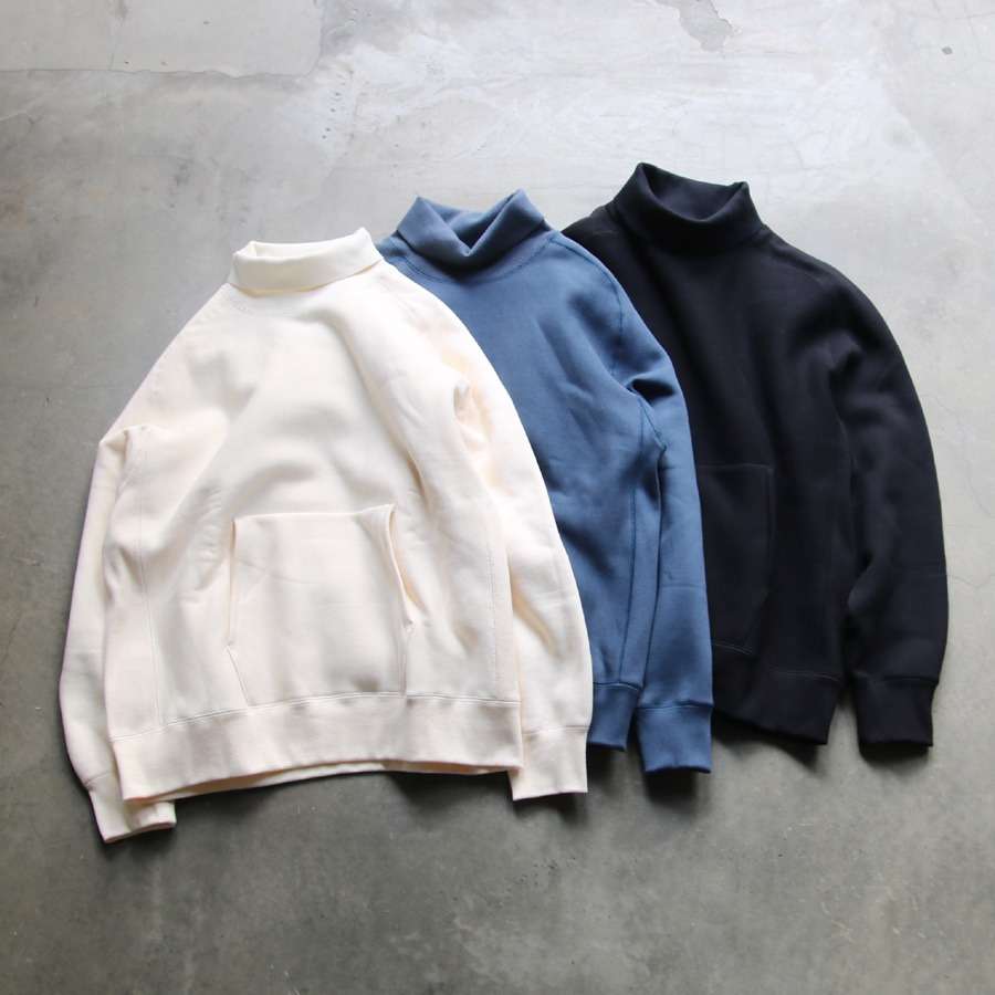 STILL BY HAND 【HIGH NECK SADDLE RAGLAN SLEEVE PULLOVER(CS03223)】