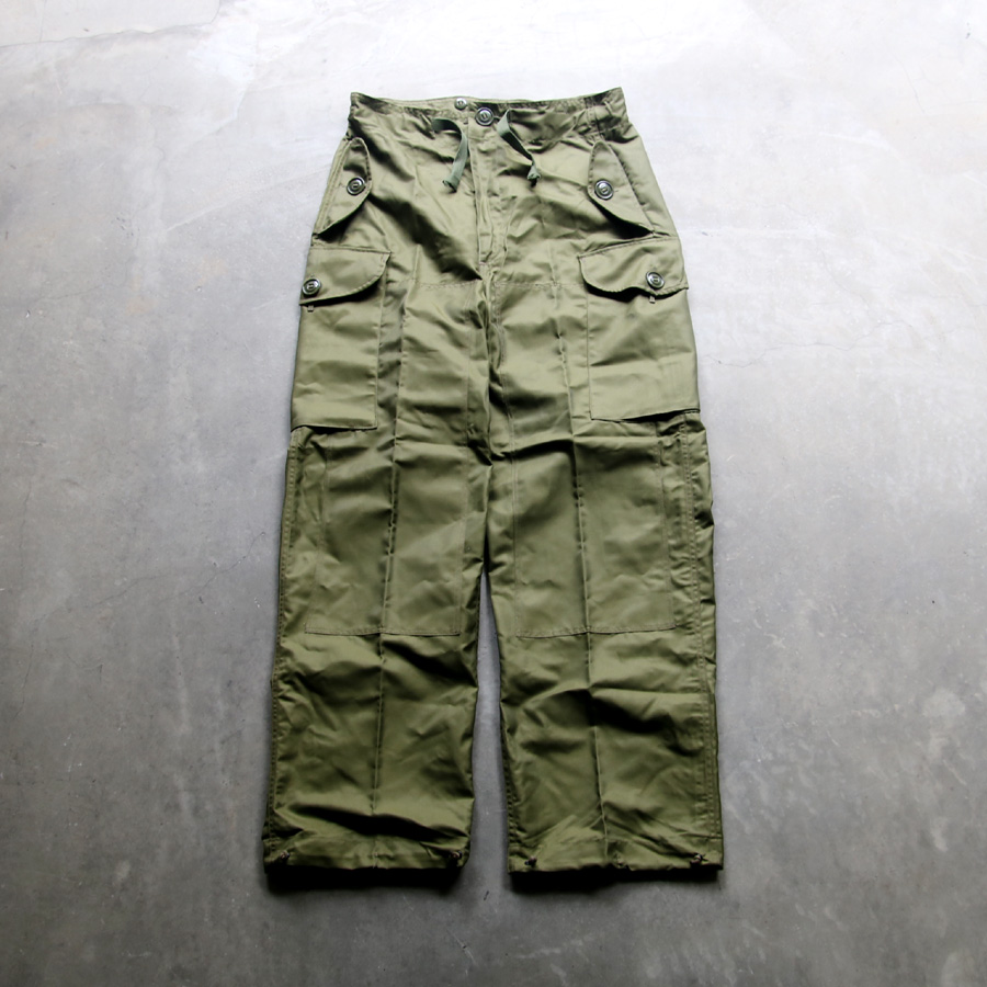 カナダ軍【EXTREME COLD WEATHER（WINDPROOF）TROUSERS】 | 入荷や営業