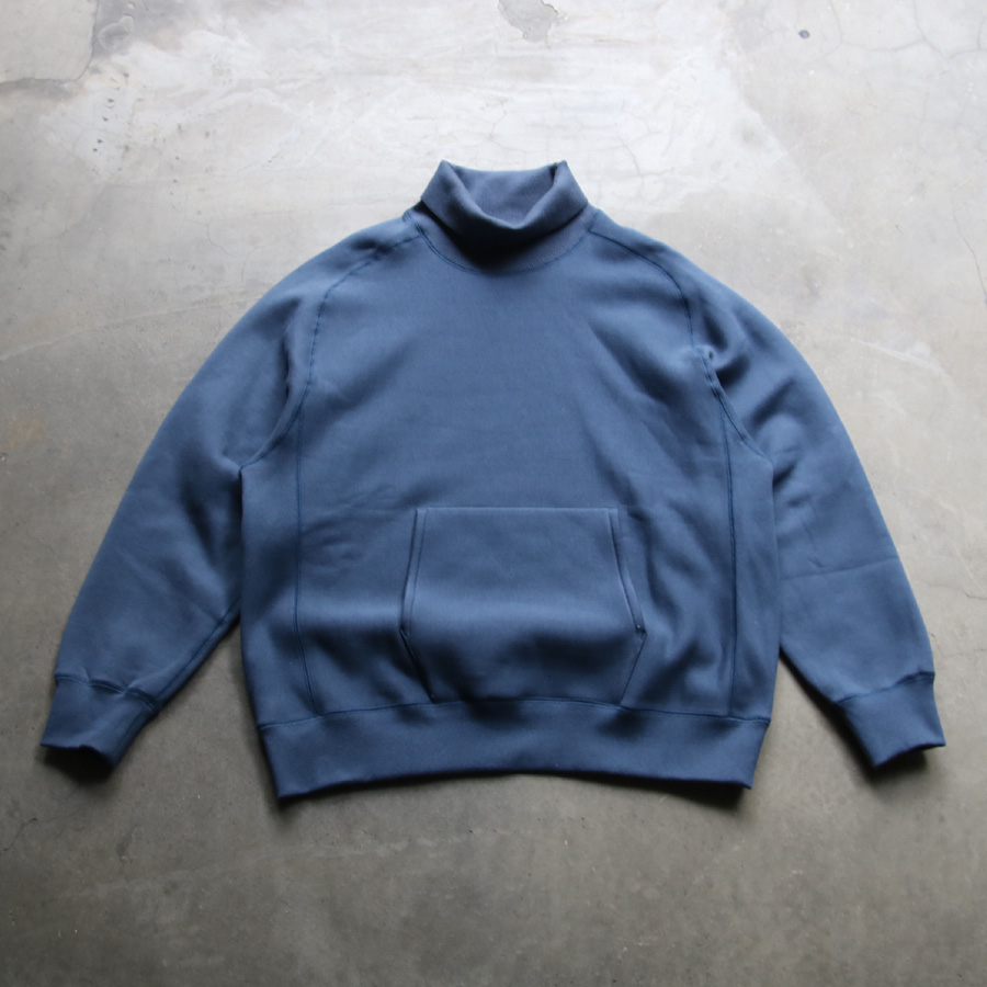 STILL BY HAND 【HIGH NECK SADDLE RAGLAN SLEEVE PULLOVER(CS03223